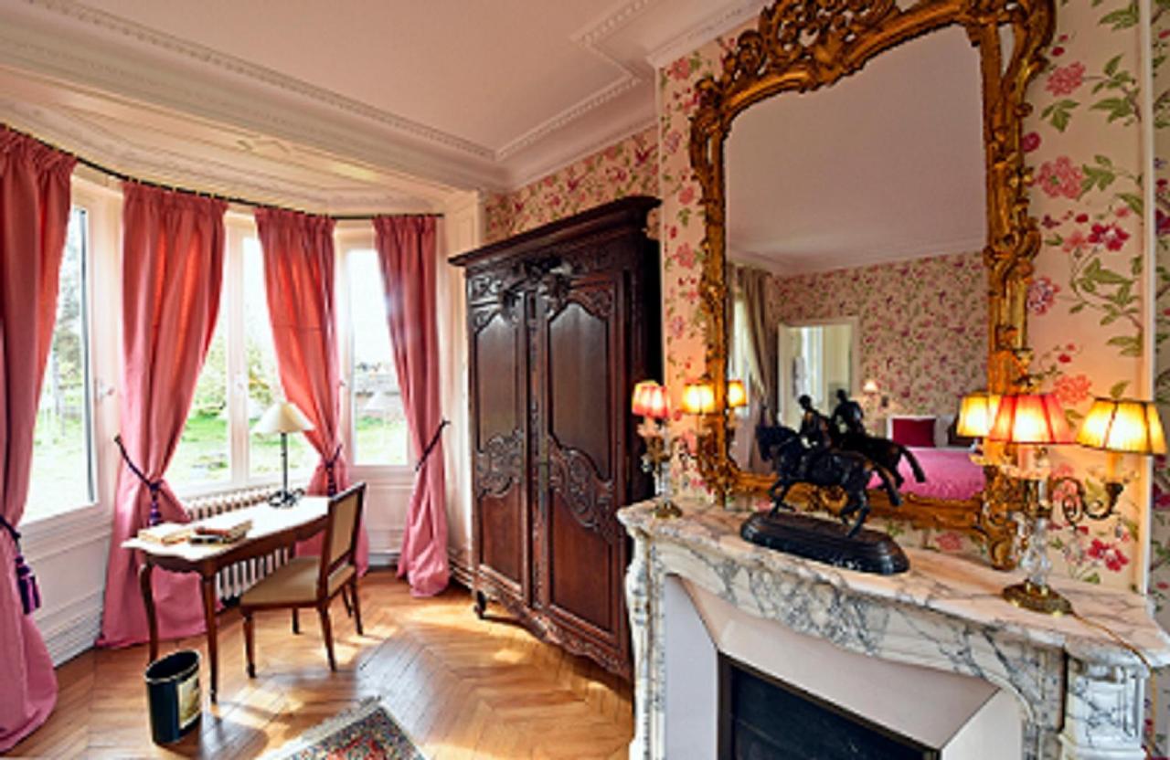 Chateau Le Quesnoy Chevrieres  Екстер'єр фото